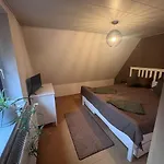 Familienhaus Für 6 Personen Ferienhaus *