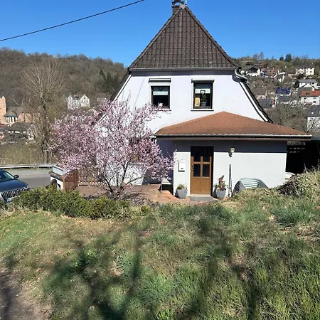 Familienhaus Für 6 Personen Ferienhaus *
