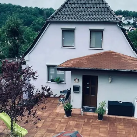 Familienhaus Für 6 Personen *